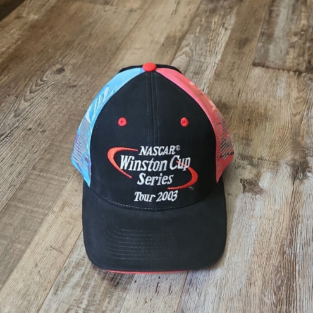 Vintage Nascar Winston Cup Series‎ Tour 2003 Black & Red Hat Cap Adjustable